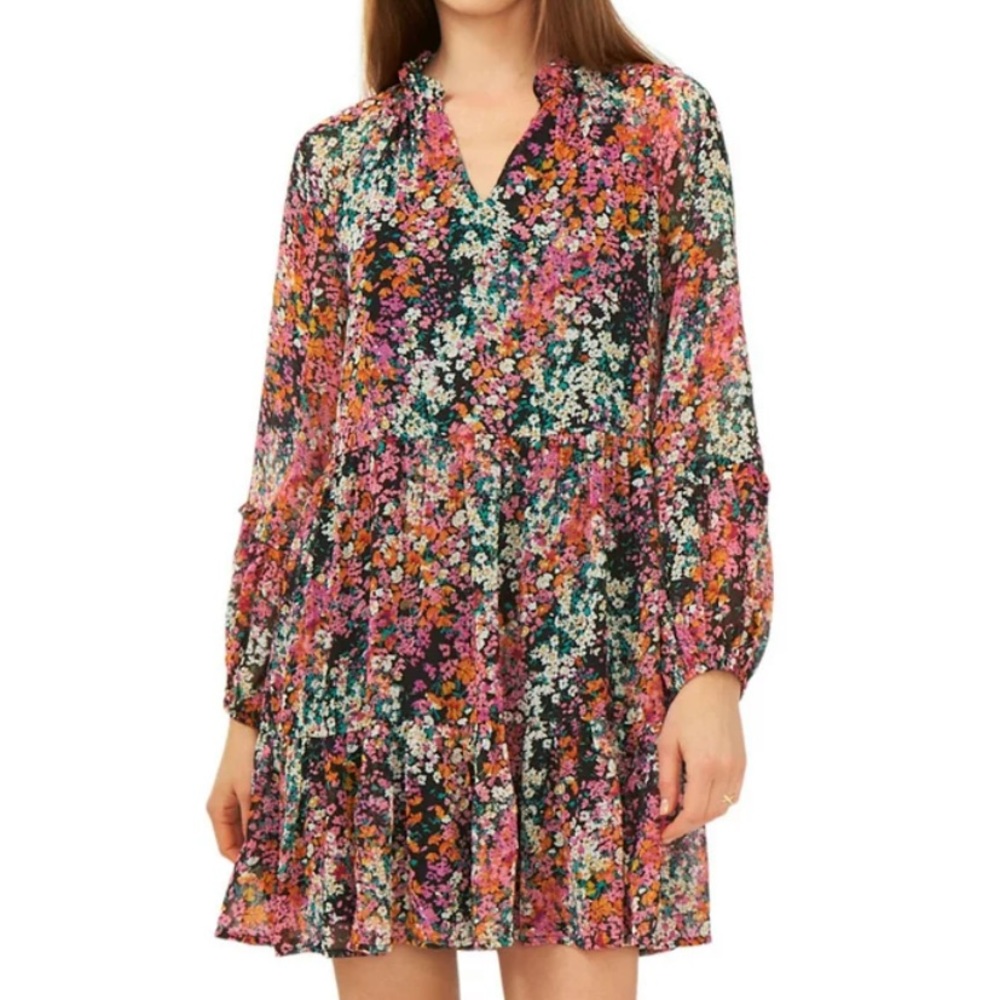 🥰🥰Vince Camuto V-Neck Floral Dress🥰🥰